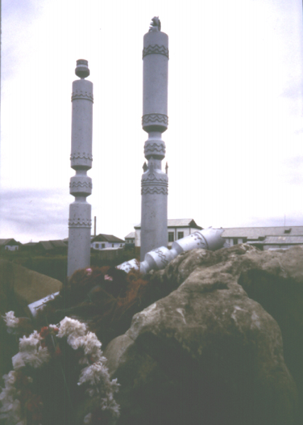 Kyusyur war memorial of 3 horses hitching posts one symbolically broken, photo 1993 by Heather Hobden