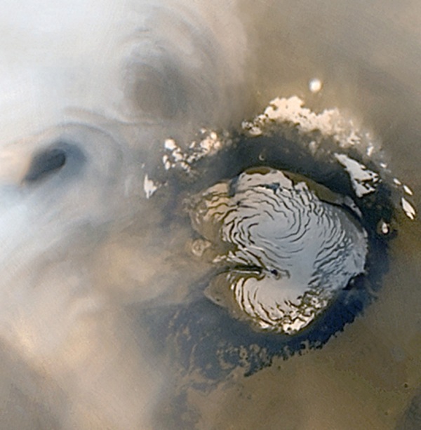 north pole Mars with clouds taken November 2006