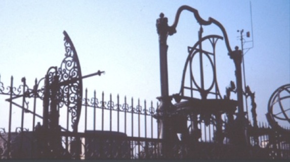 17th century viewing platform at Beijing observatory photo by Heather Hobden